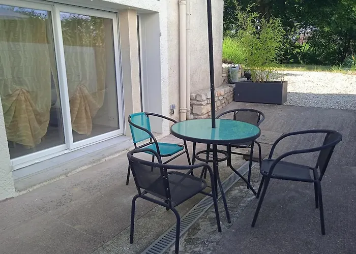 Apartment Renaissance 2 4